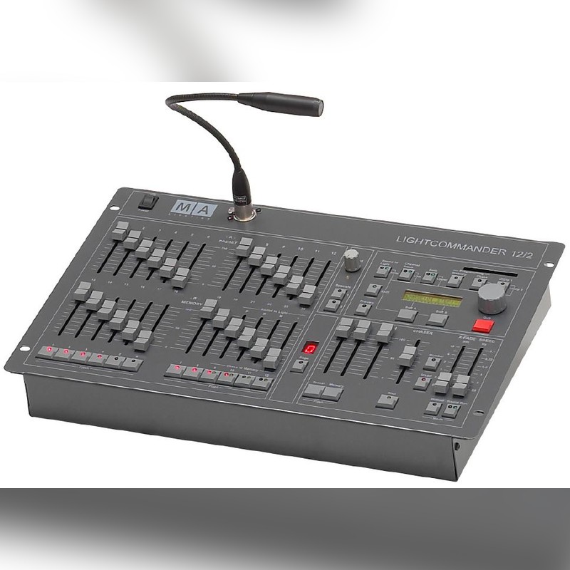 MA Lighting Lightcommander 12/2 Lichtmischpult